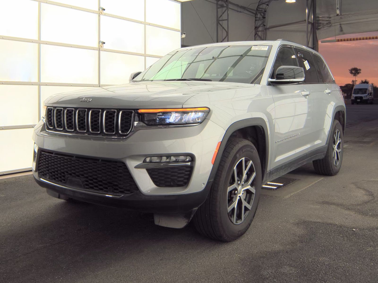2024 Jeep Grand Cherokee Limited AWD