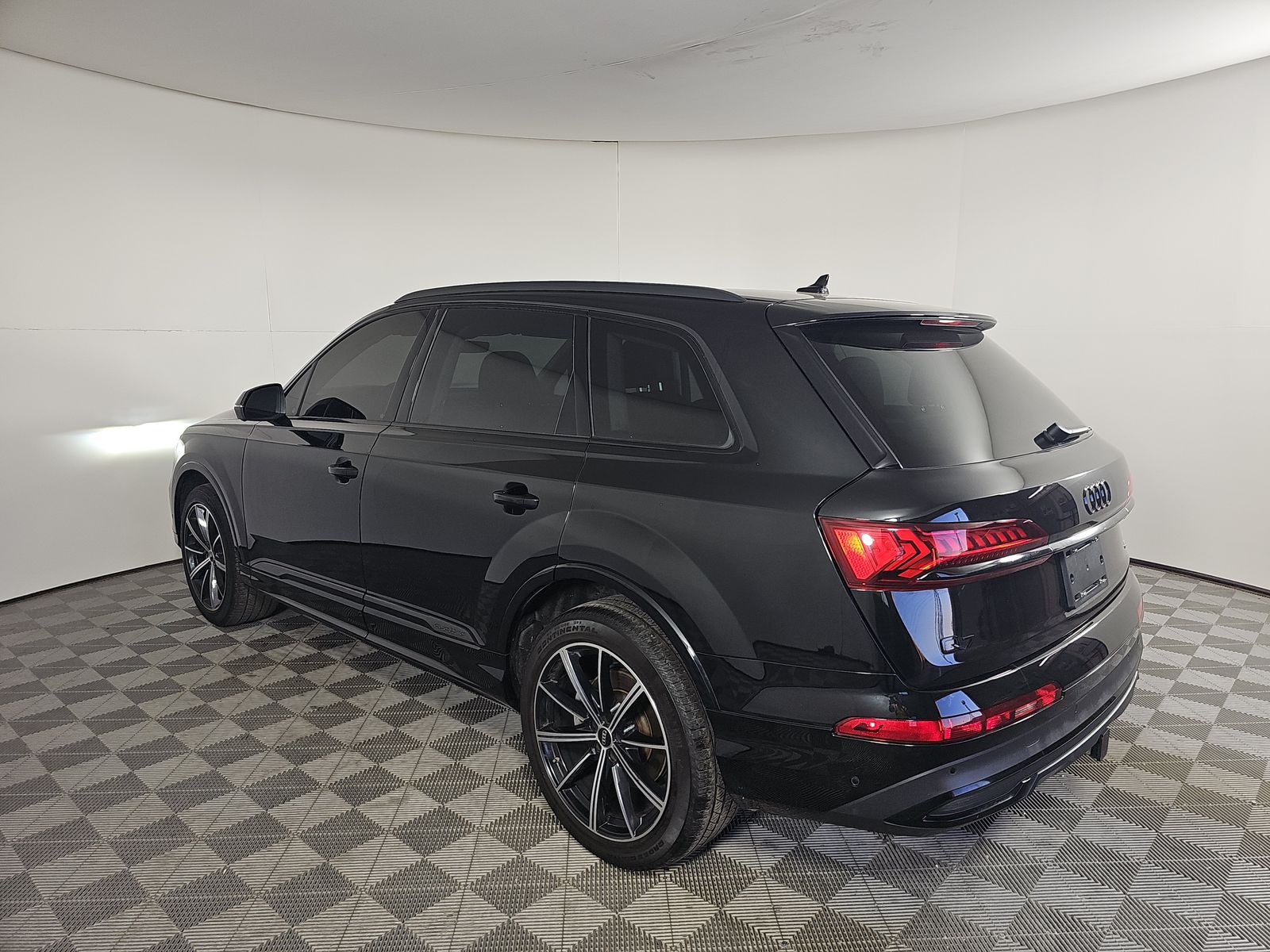 2023 Audi Q7 Premium Plus AWD