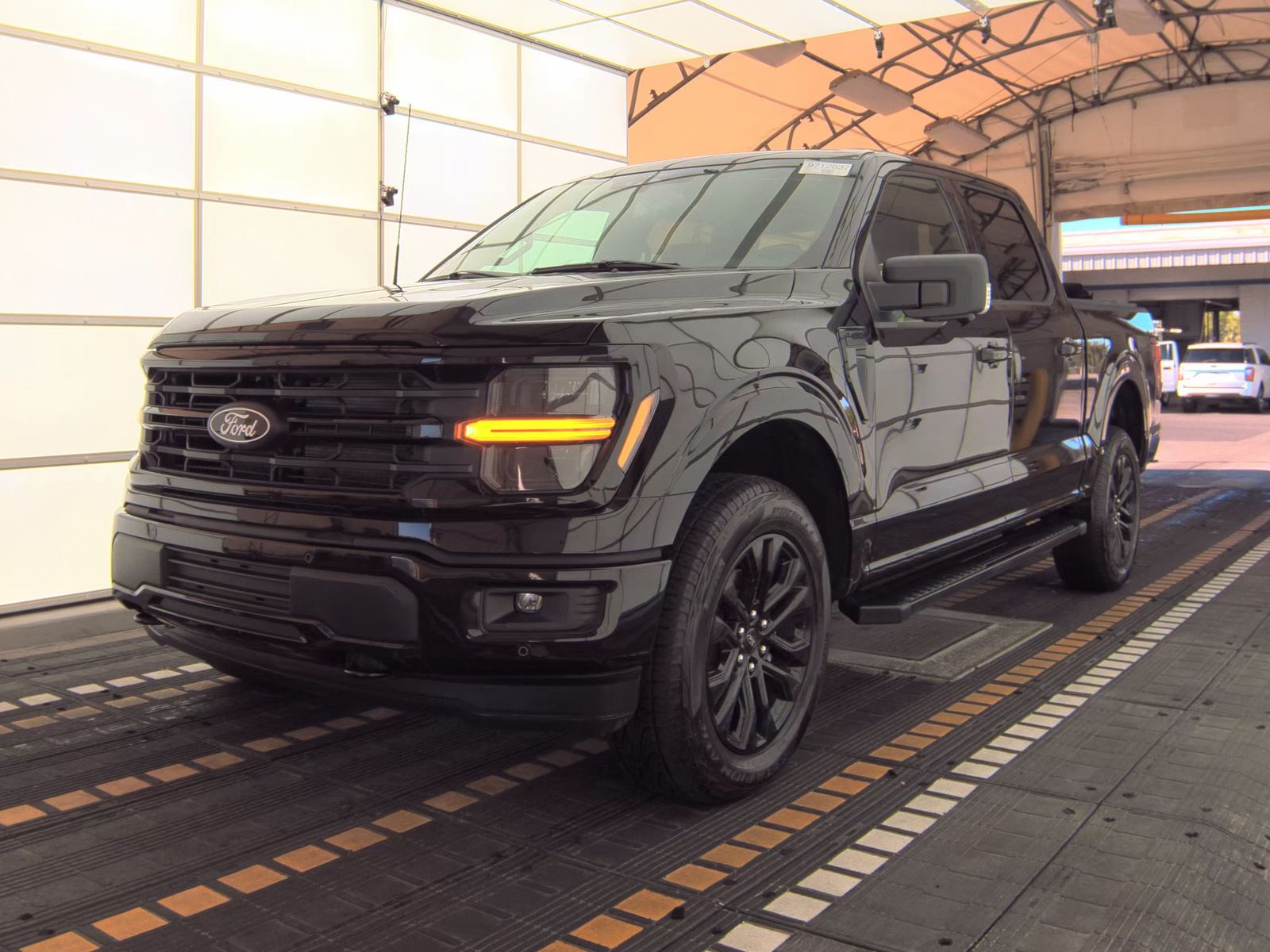 2024 Ford F-150 XLT AWD