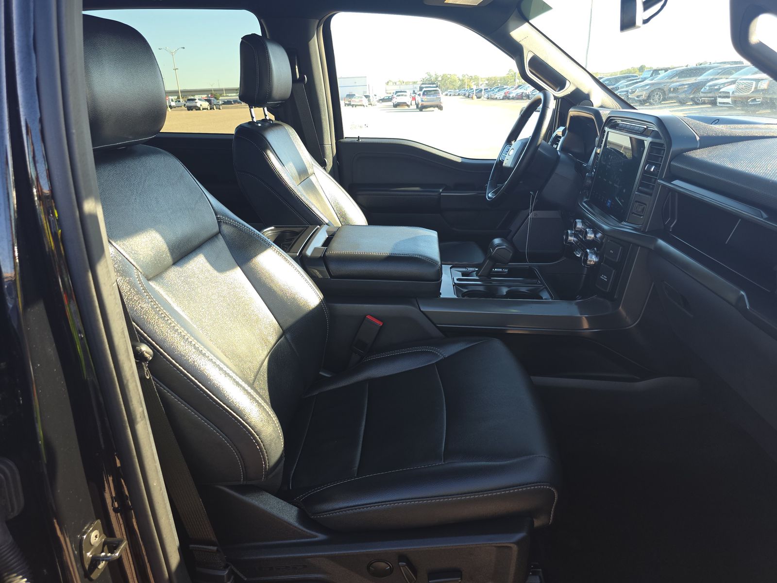 2024 Ford F-150 XLT AWD