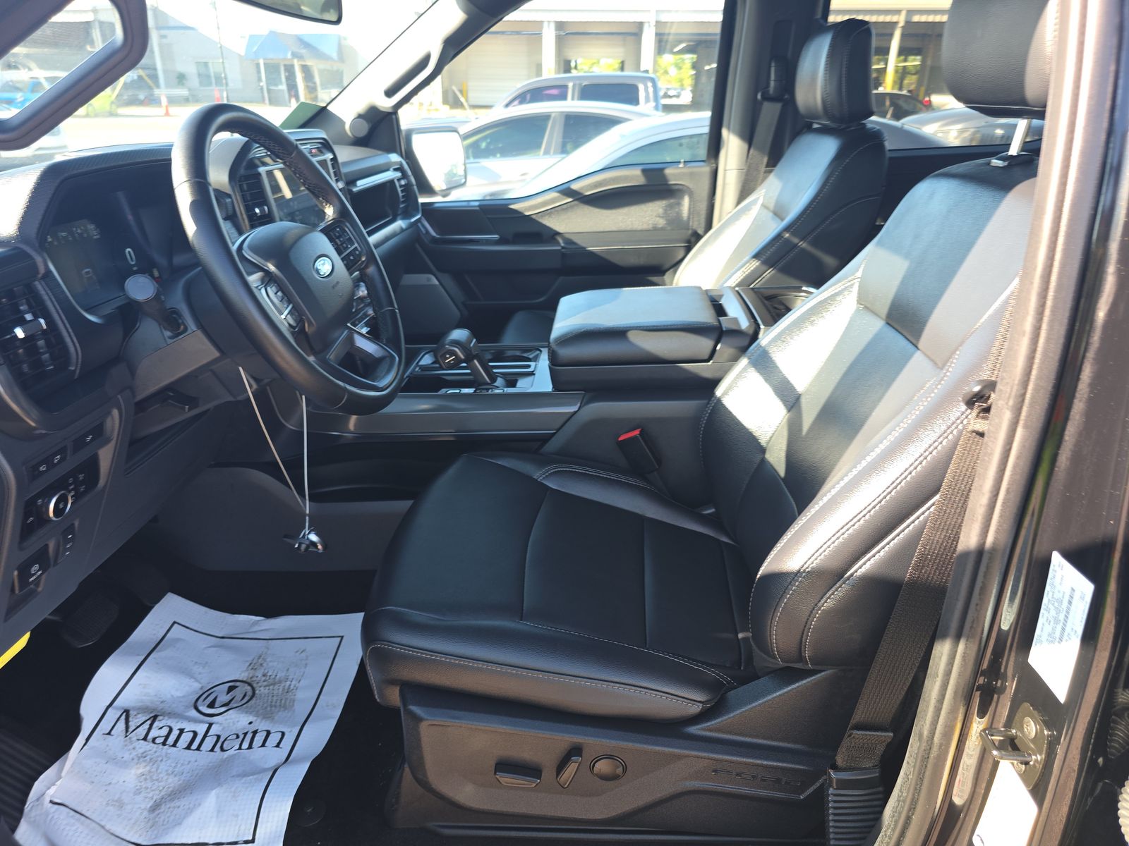 2024 Ford F-150 XLT AWD