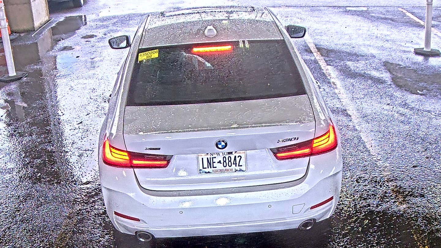 2024 BMW 3 Series 330i xDrive AWD