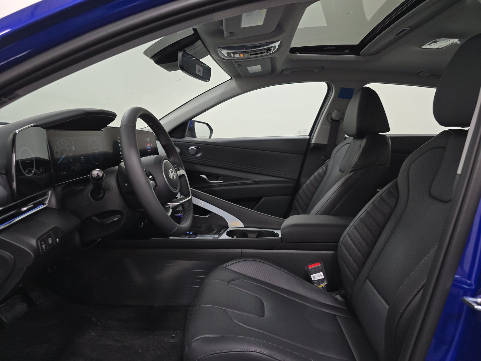 2025 Hyundai Elantra Hybrid Limited FWD