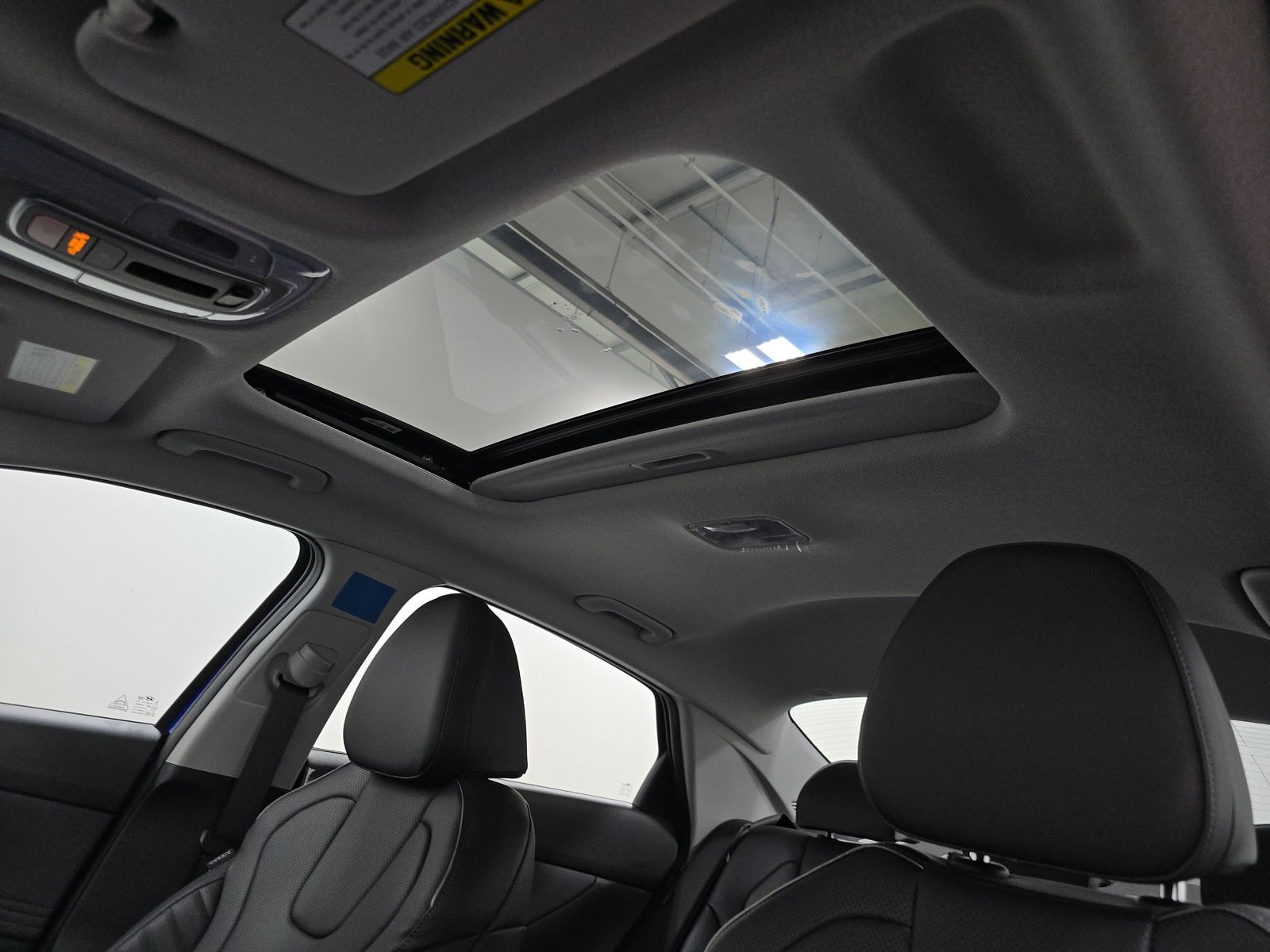 2025 Hyundai Elantra Hybrid Limited FWD