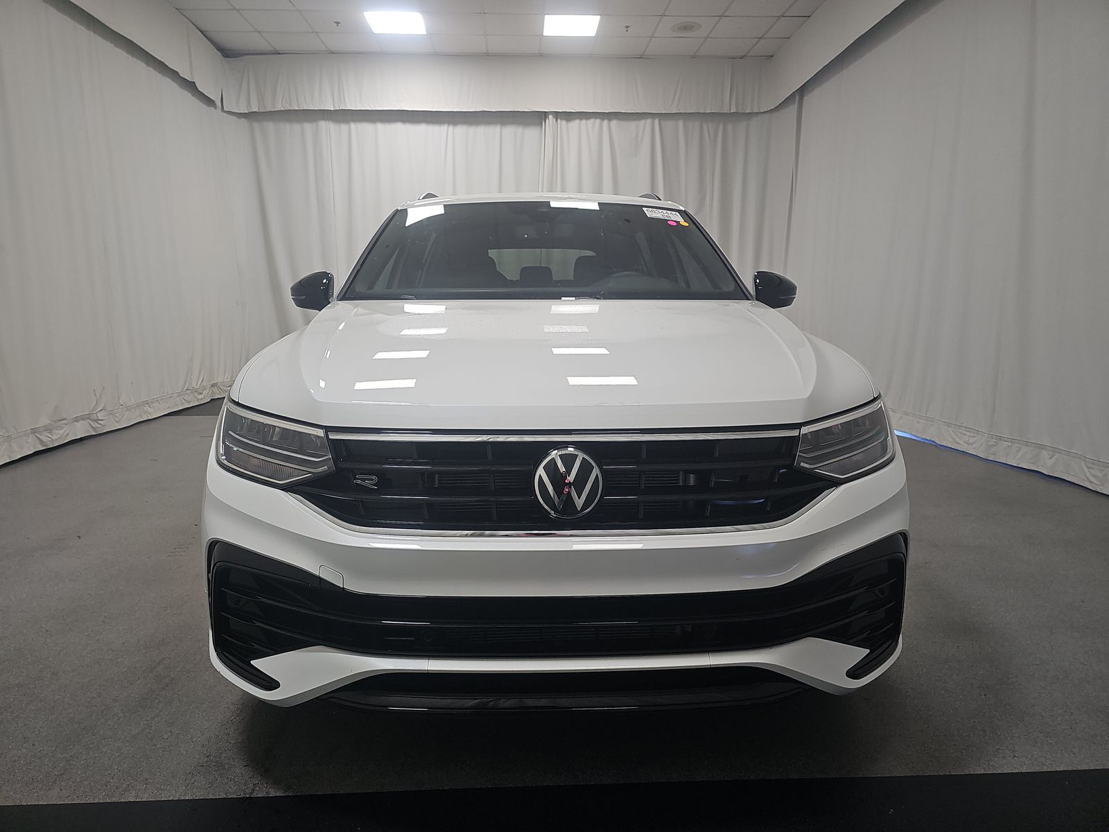 2024 Volkswagen Tiguan 2.0T SE R-Line Black FWD