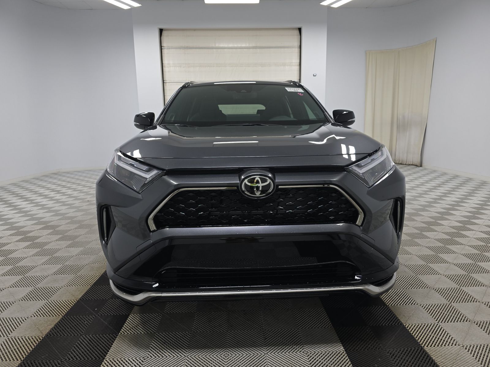 2025 Toyota RAV4 Plug-In Hybrid XSE AWD