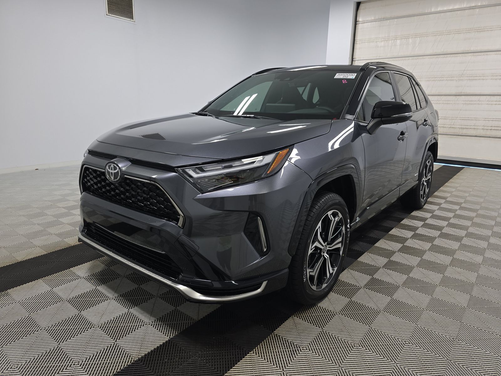 2025 Toyota RAV4 Plug-In Hybrid XSE AWD