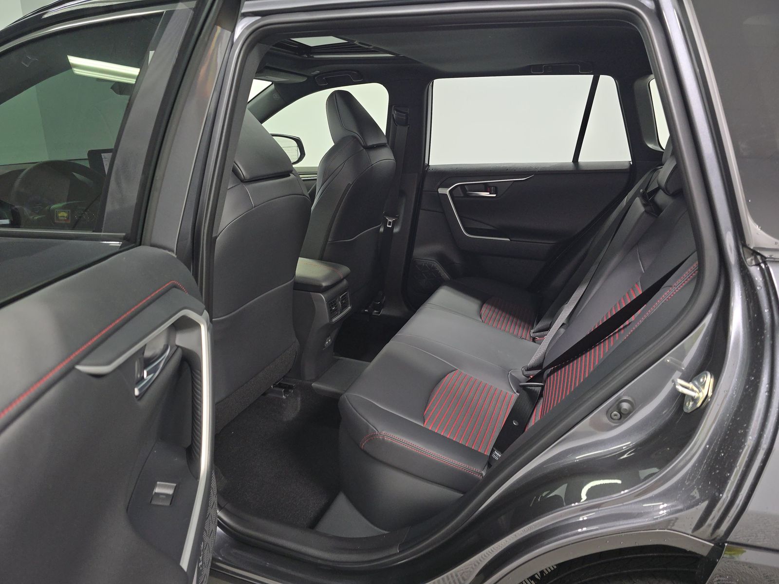 2025 Toyota RAV4 Plug-In Hybrid XSE AWD