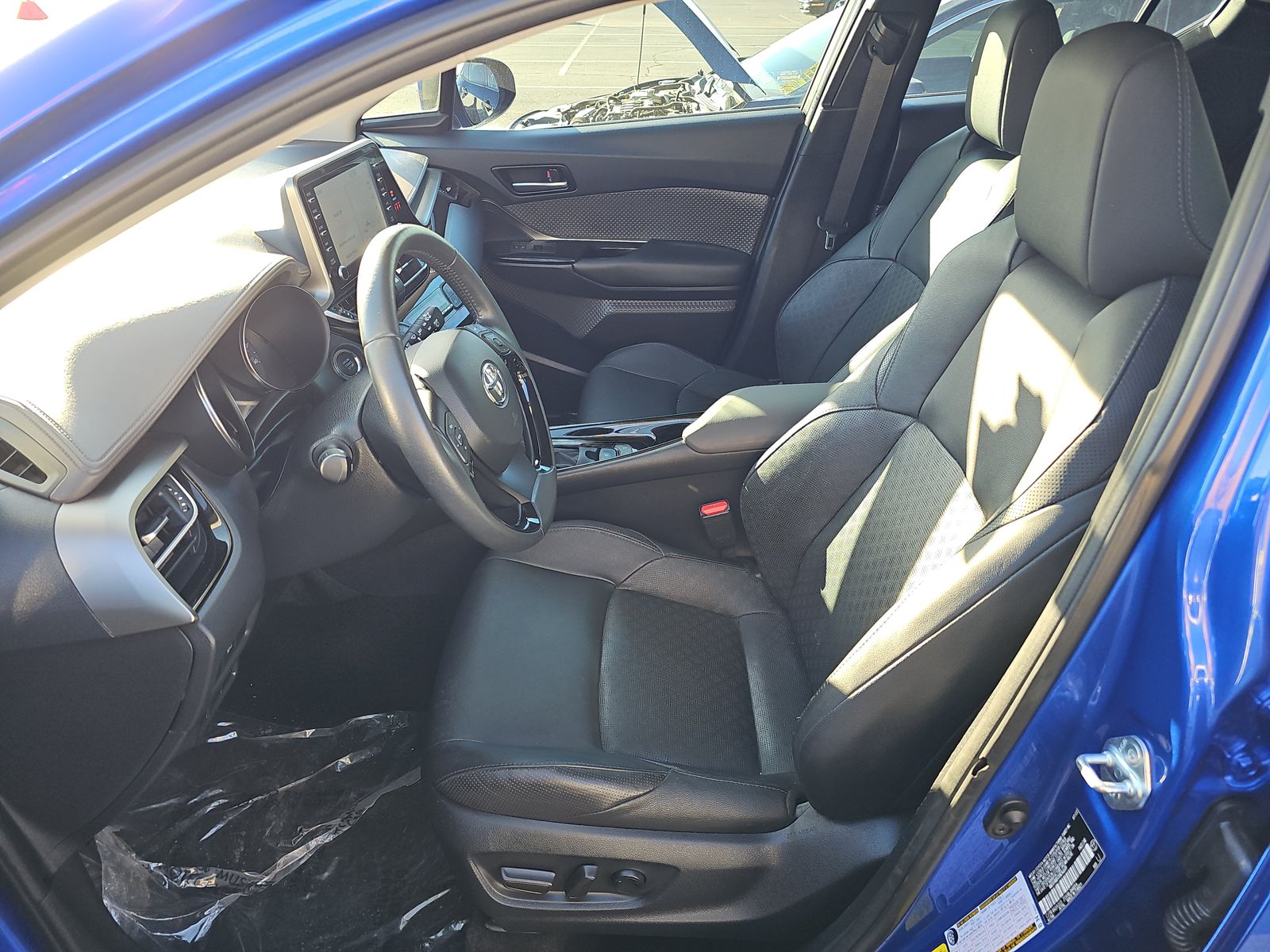 2022 Toyota C-HR Limited FWD