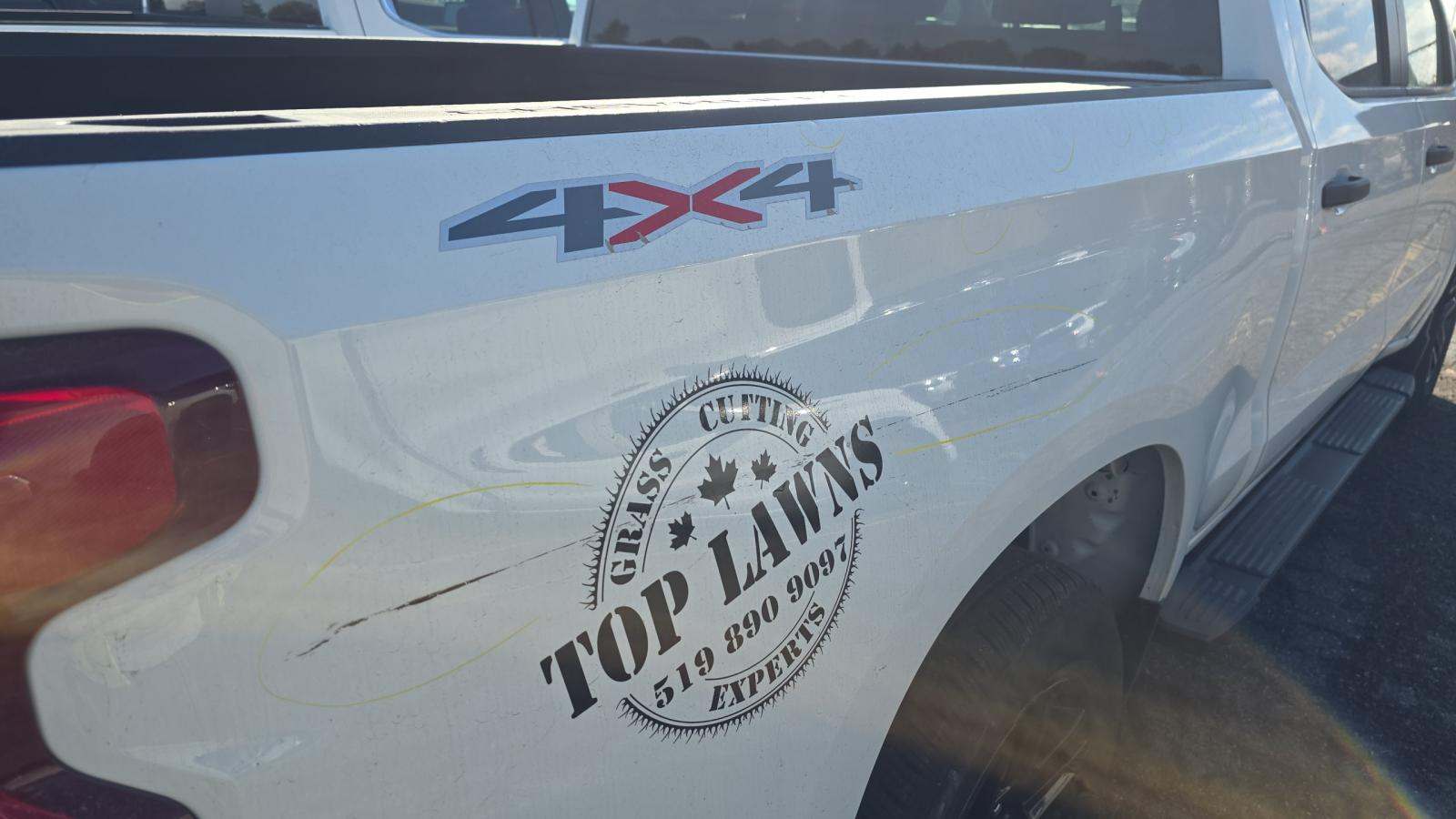 2022 Chevrolet Silverado 1500 Custom AWD