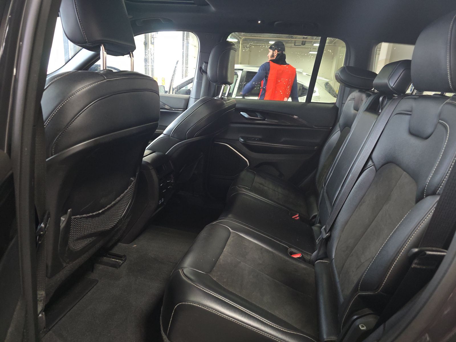 2022 Jeep Grand Cherokee Altitude AWD