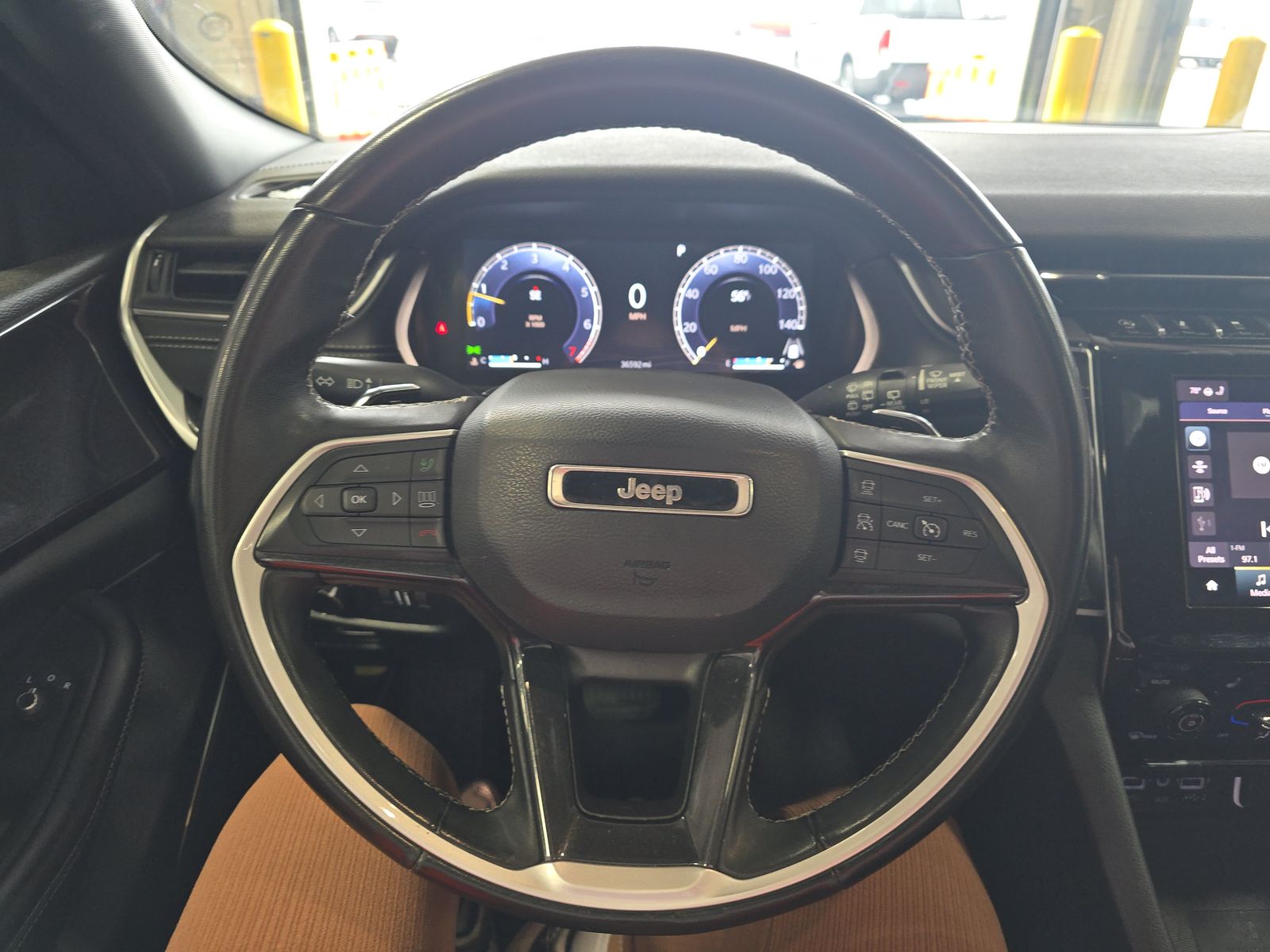 2022 Jeep Grand Cherokee Altitude AWD