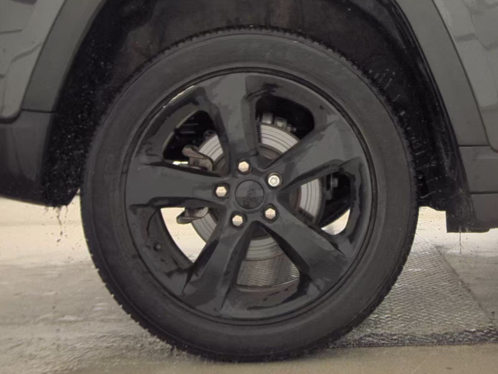 2022 Jeep Grand Cherokee Altitude AWD