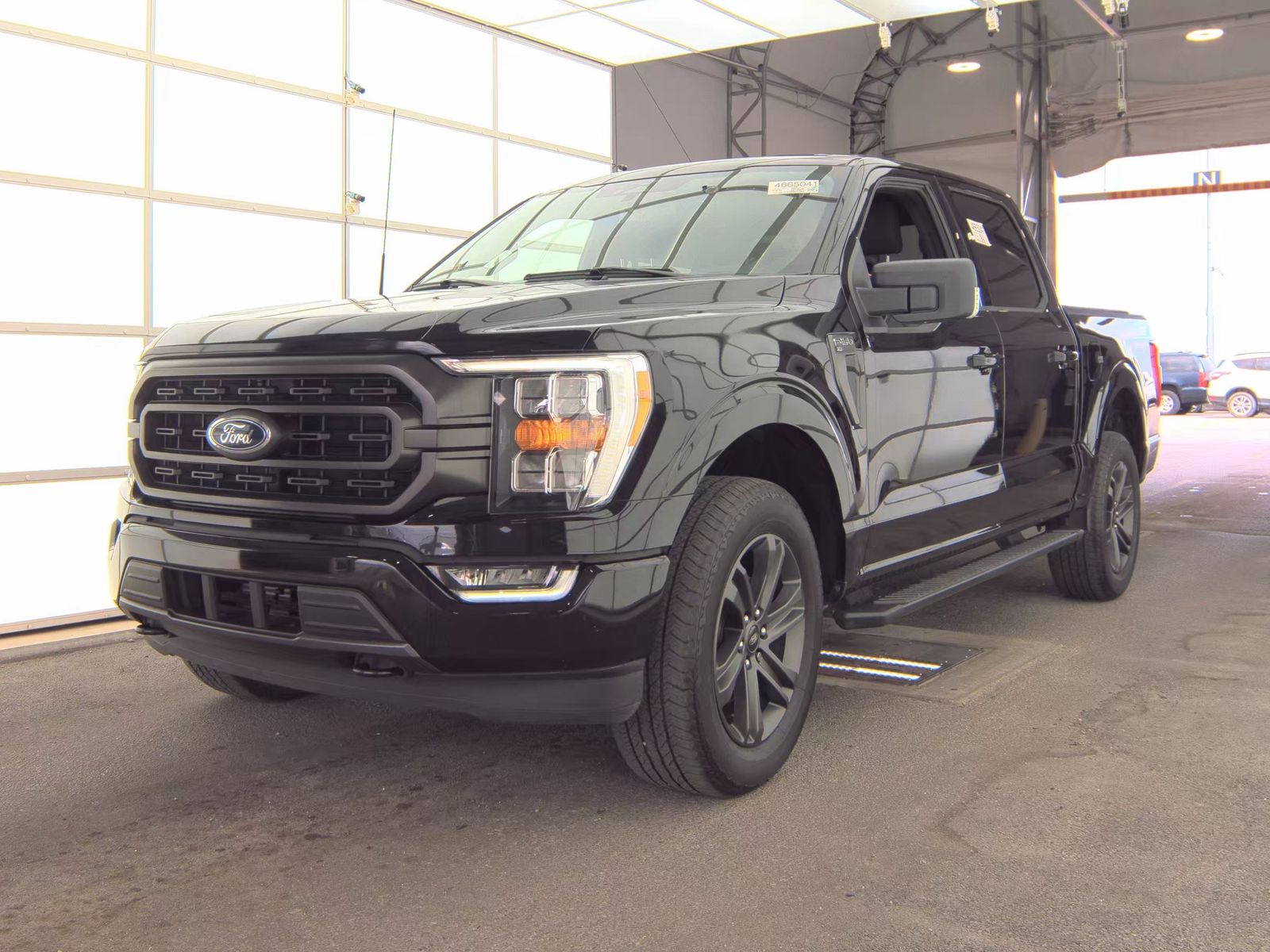 2023 Ford F-150 XLT AWD