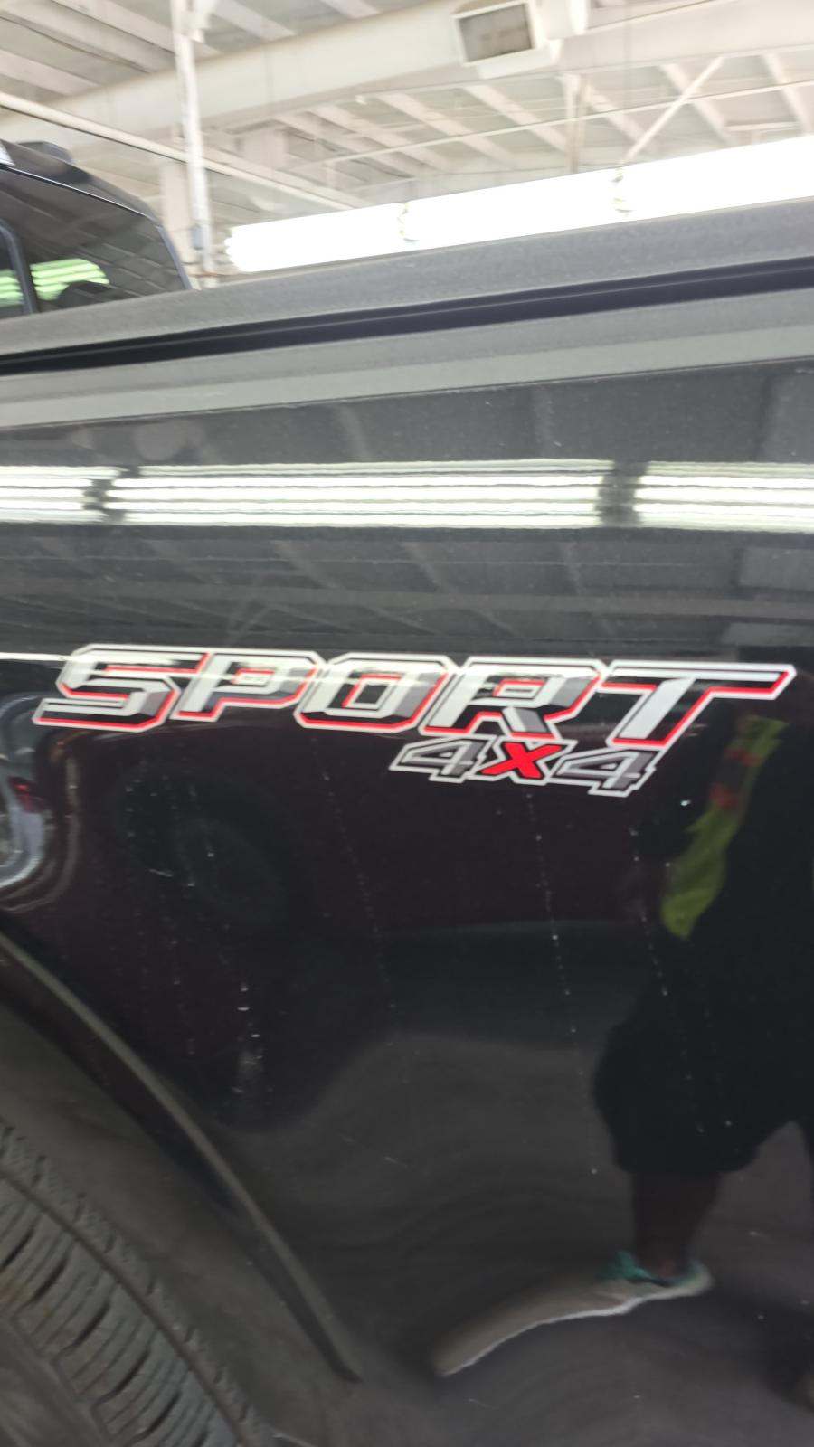 2023 Ford F-150 Hybrid Lariat AWD