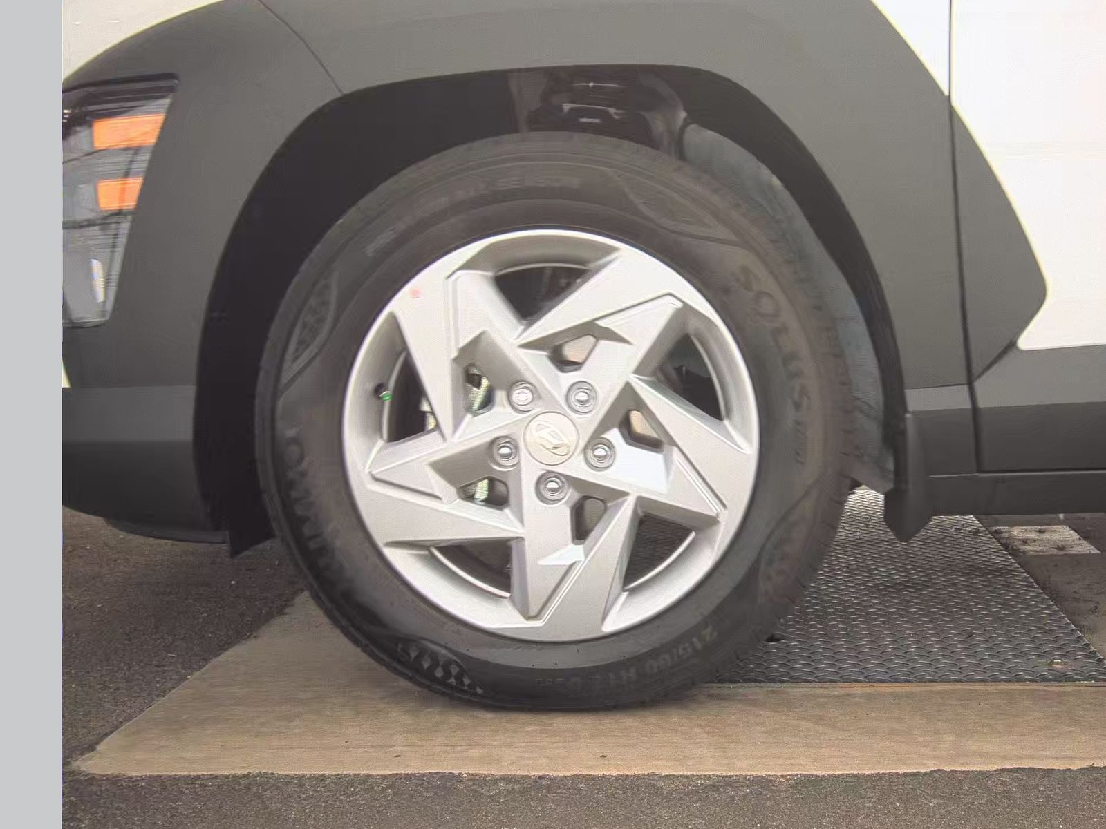 2025 Hyundai Kona SE FWD