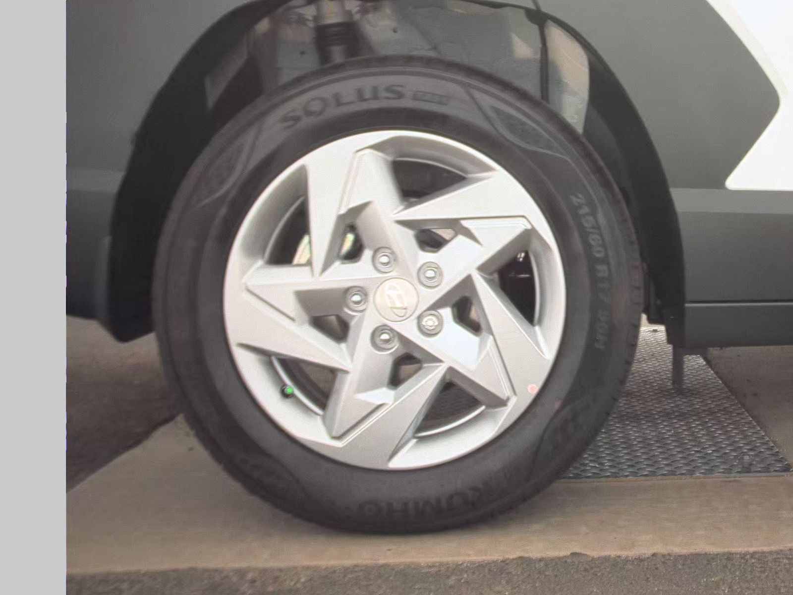 2025 Hyundai Kona SE FWD