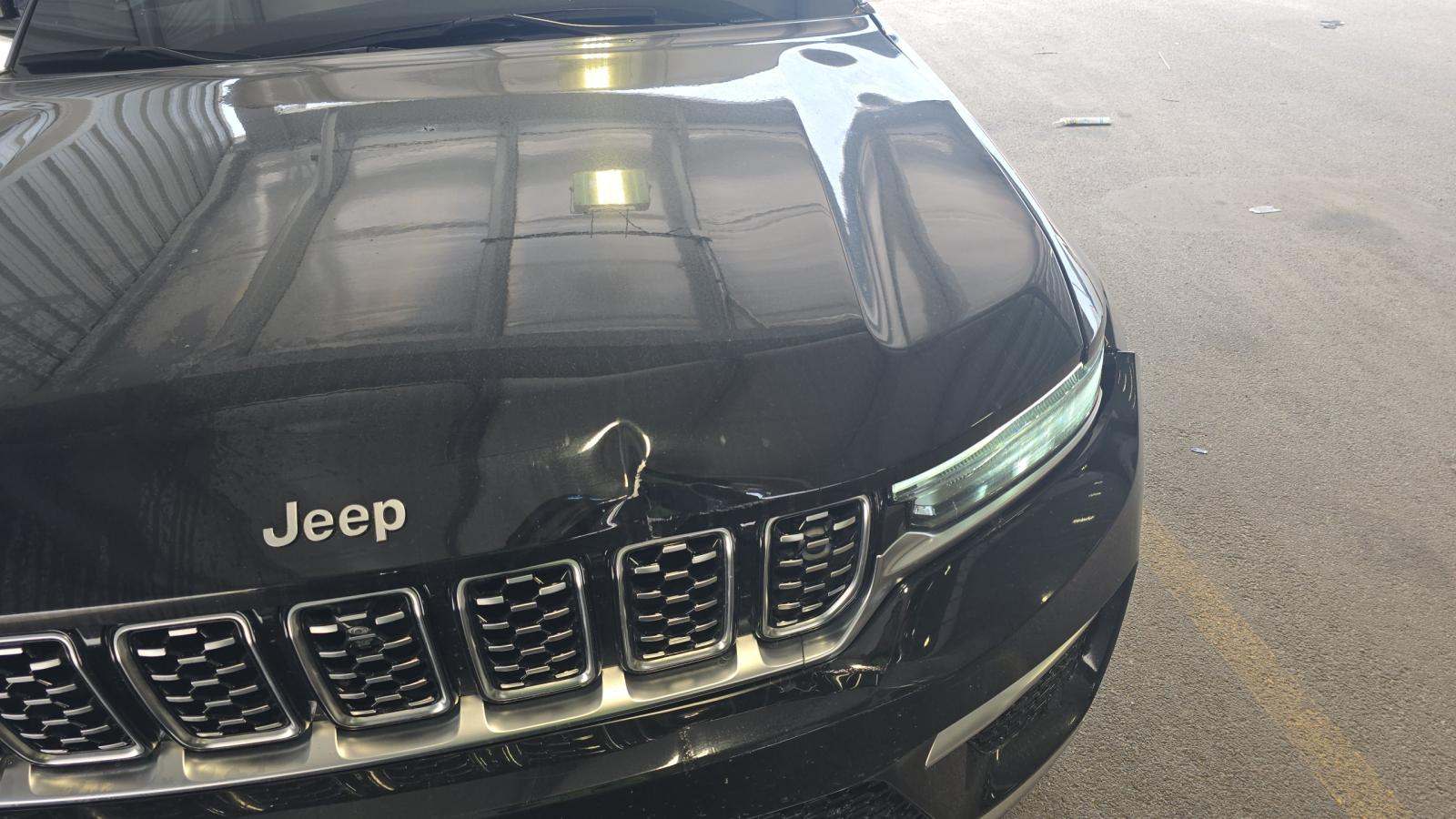 2023 Jeep Grand Cherokee Summit AWD