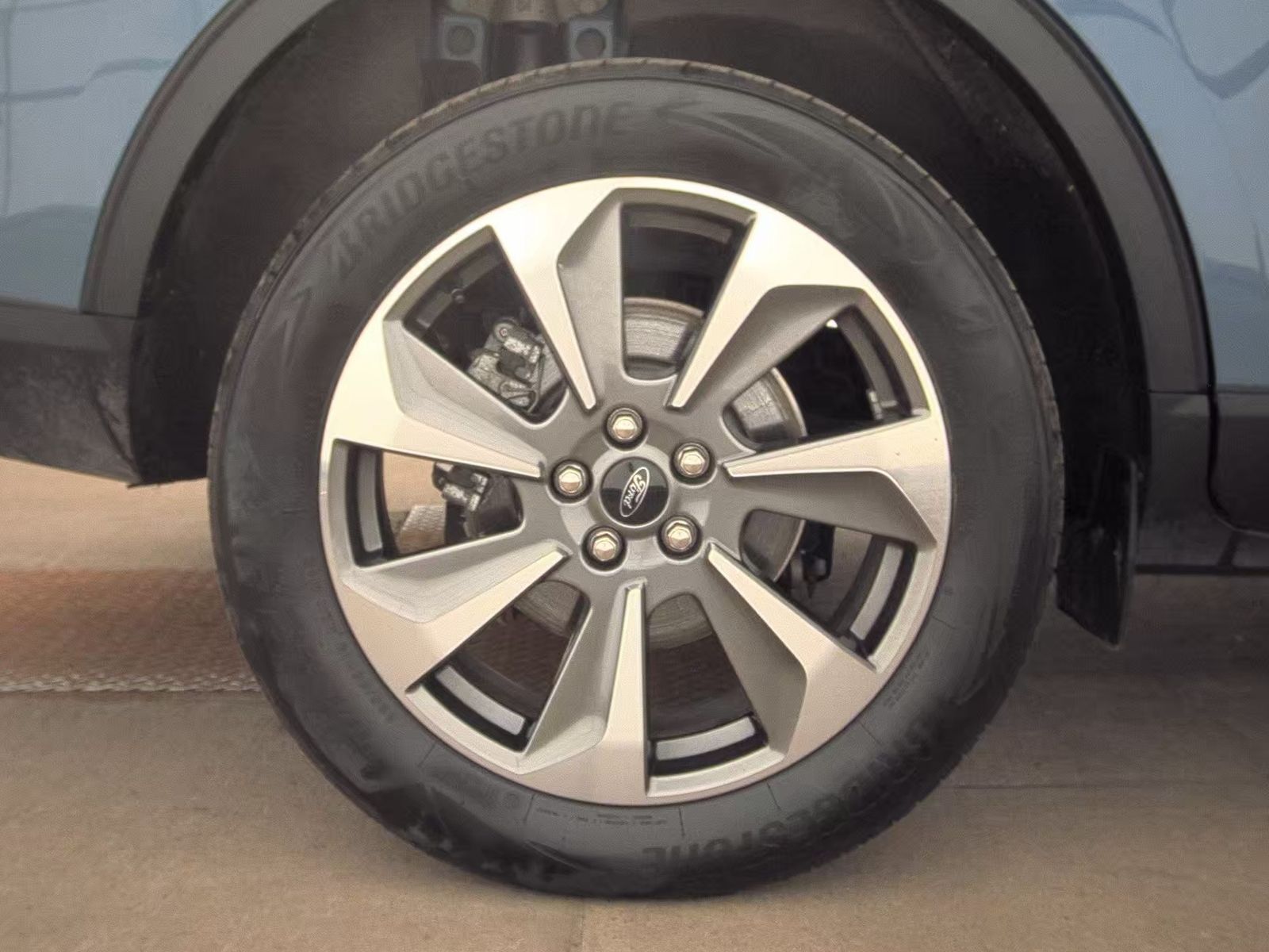 2023 Ford Escape Platinum AWD