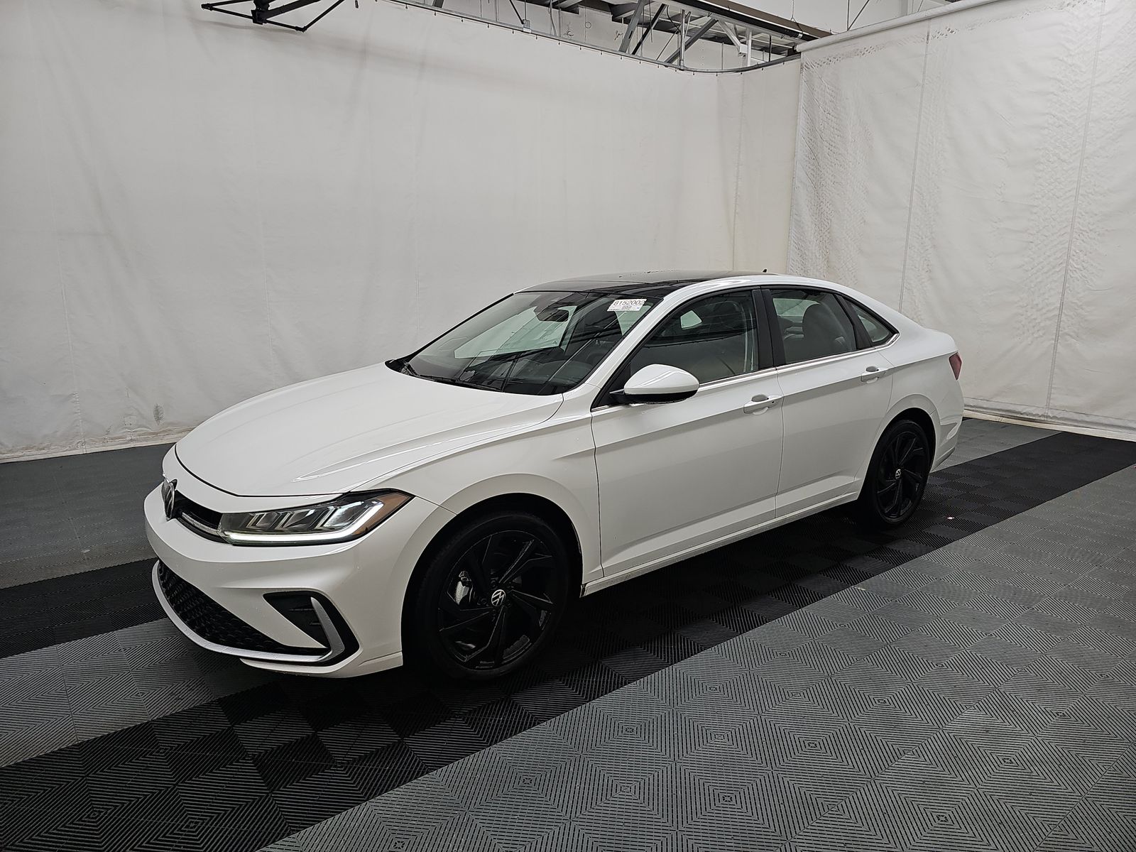 2025 Volkswagen Jetta 1.5T SE FWD