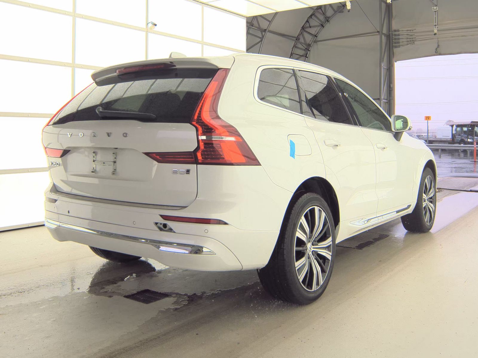 2022 Volvo XC60 B5 Inscription AWD