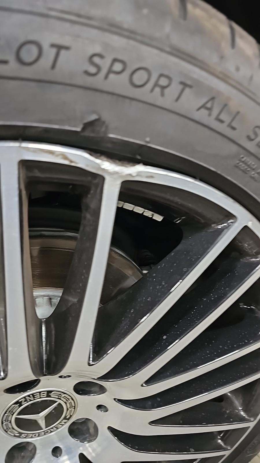 2024 Mercedes-Benz GLC GLC 300 RWD