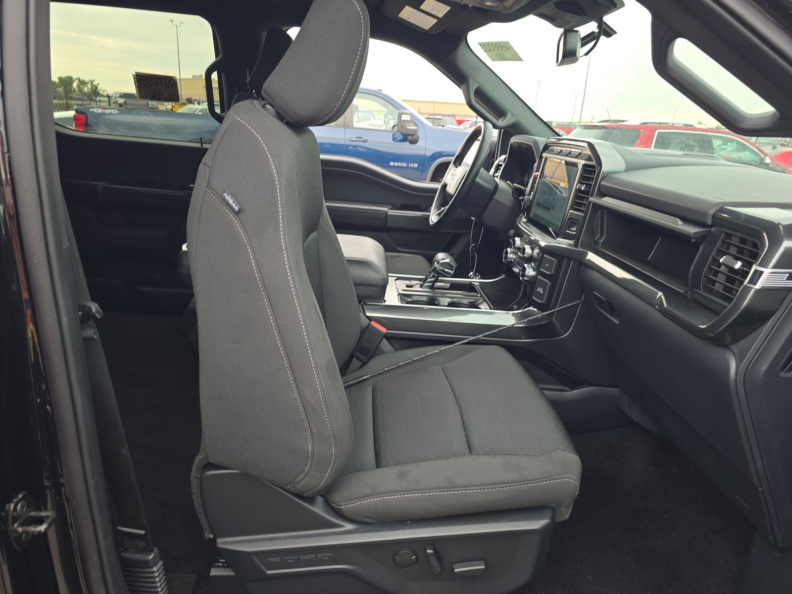 2023 Ford F-150 XLT AWD