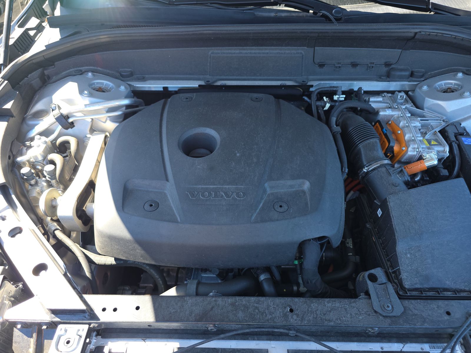 2024 Volvo XC60 Recharge T8 Ultimate AWD