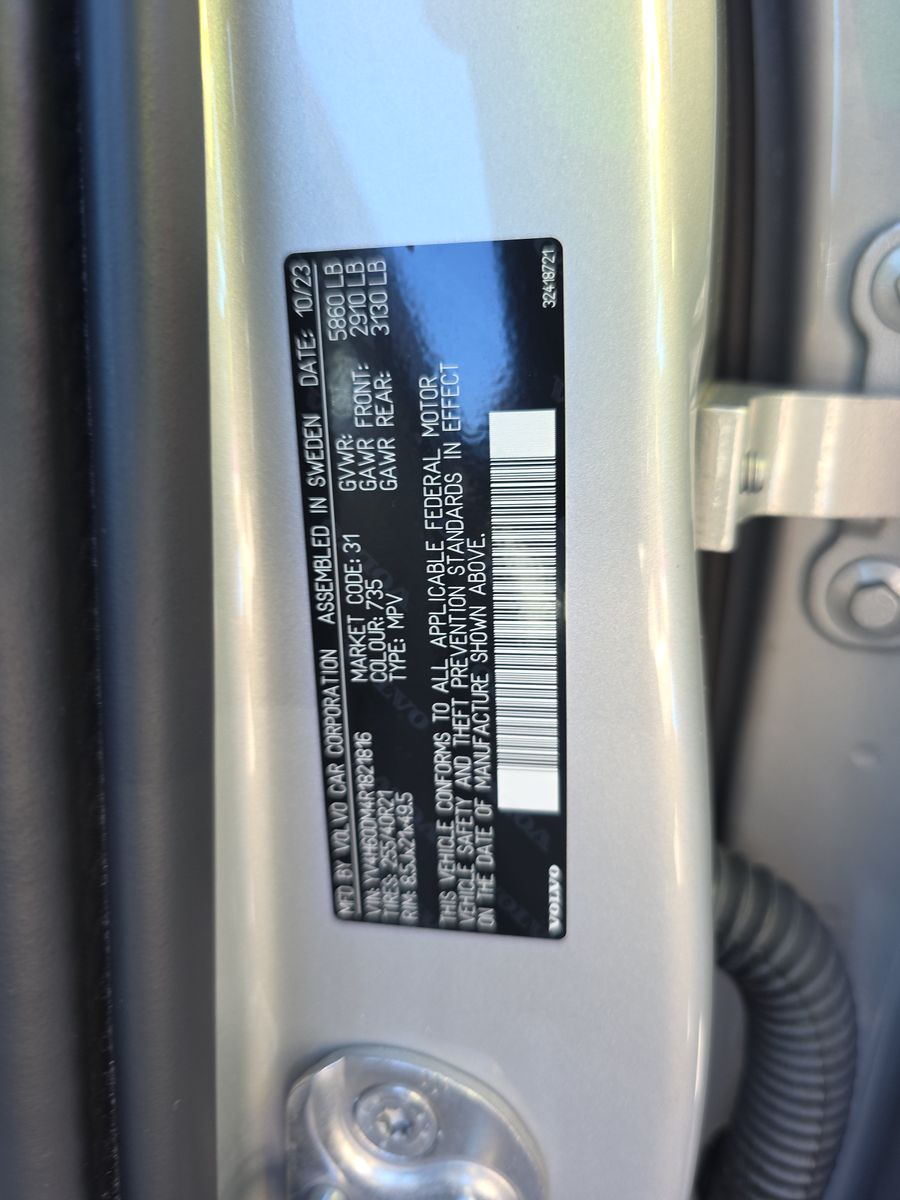 2024 Volvo XC60 Recharge T8 Ultimate AWD