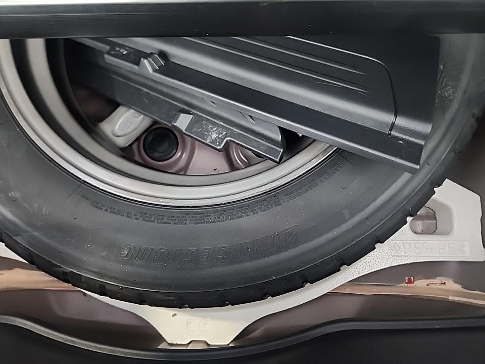 2022 Toyota Venza LE AWD