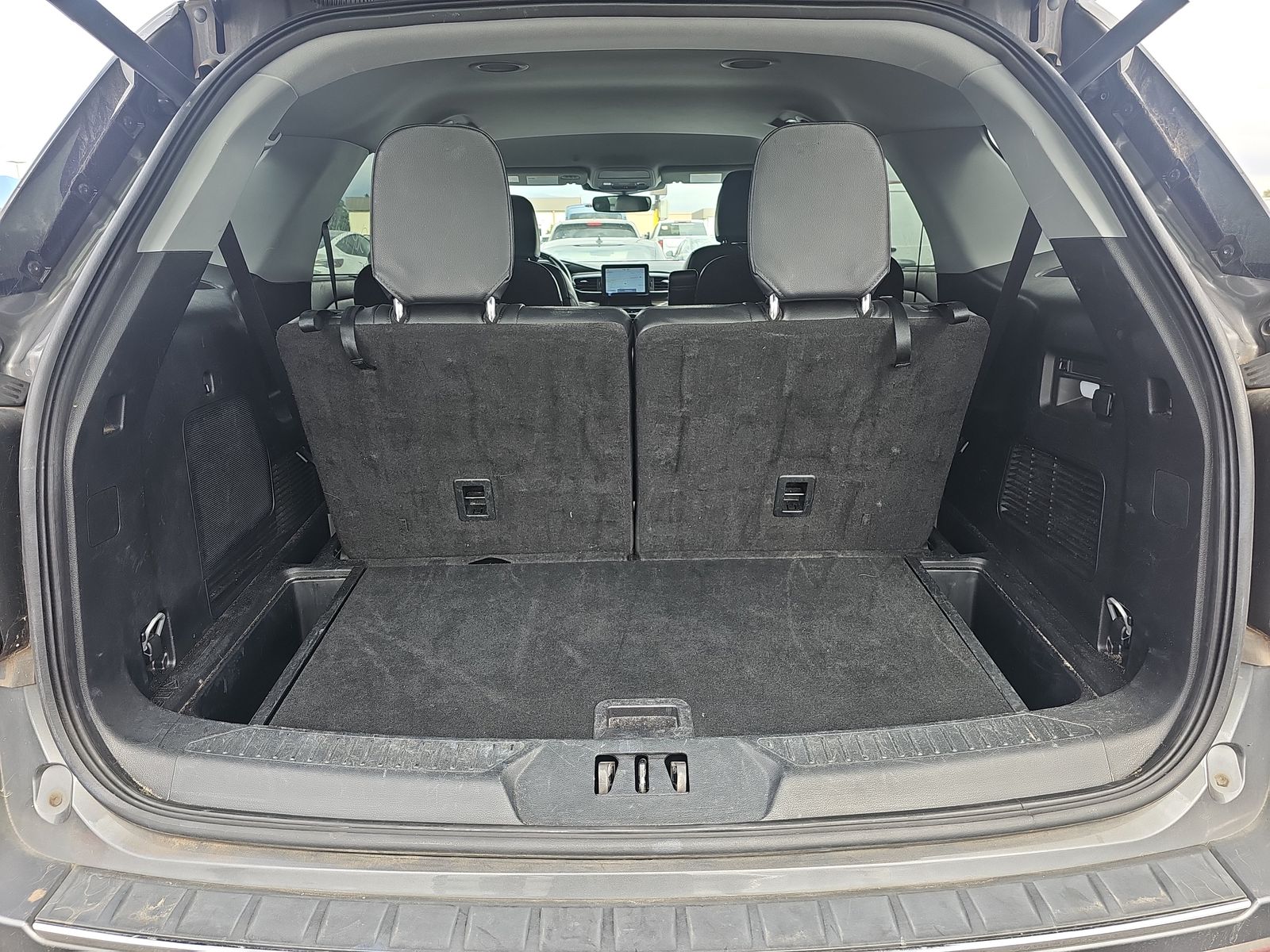 2023 Ford Explorer Limited RWD