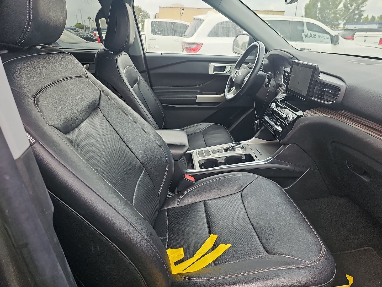 2023 Ford Explorer Limited RWD