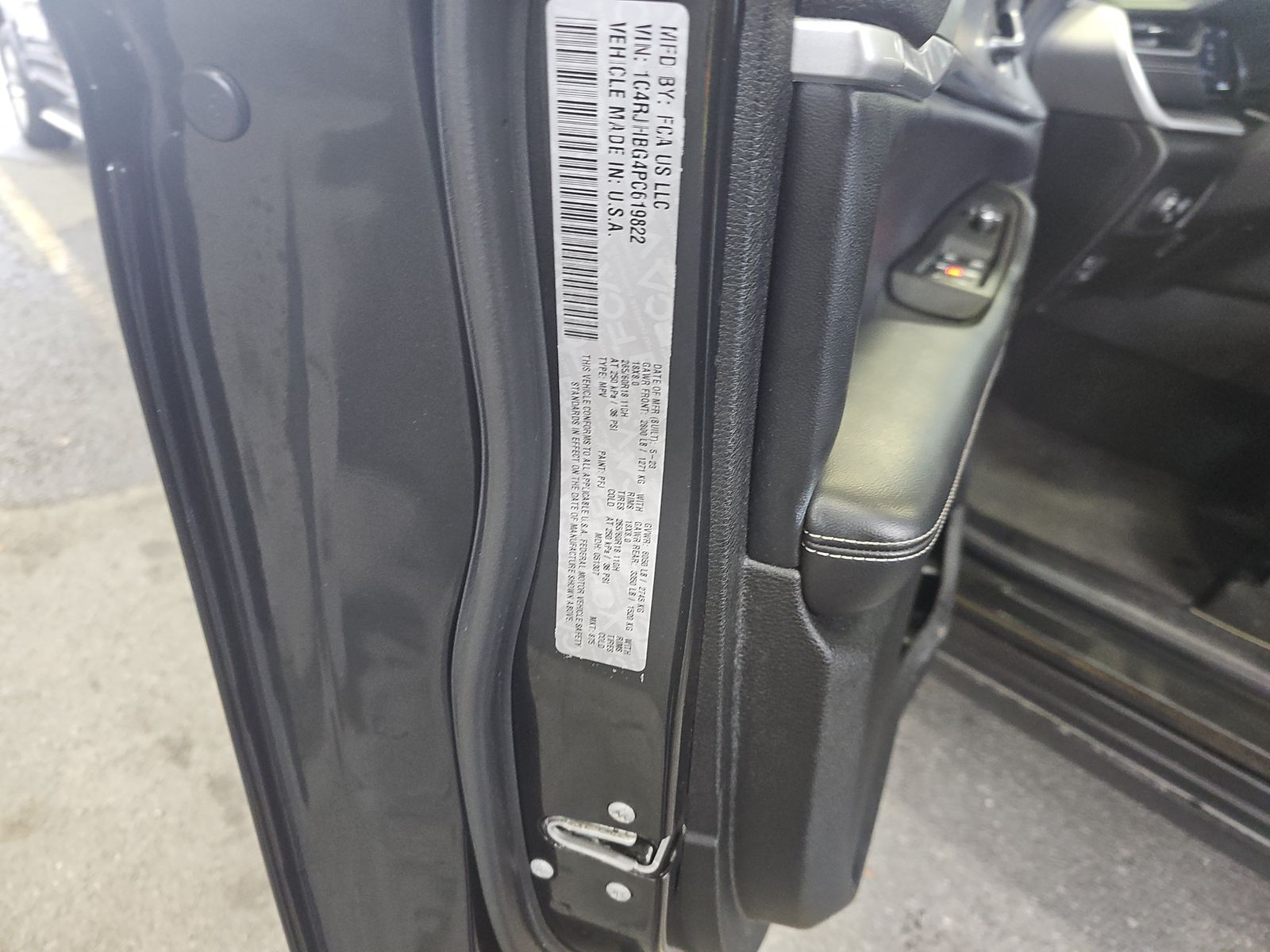 2023 Jeep Grand Cherokee Limited AWD