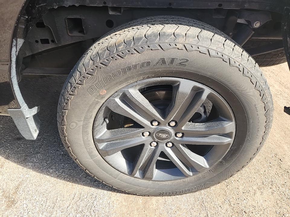 2023 Ford F-150 Lariat AWD