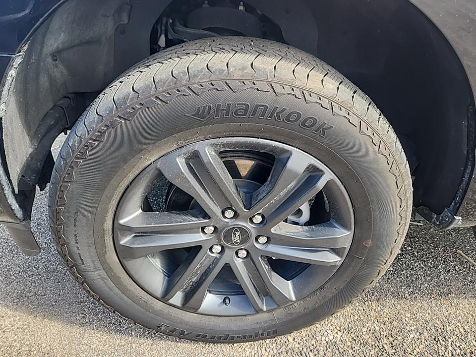 2023 Ford F-150 Lariat AWD