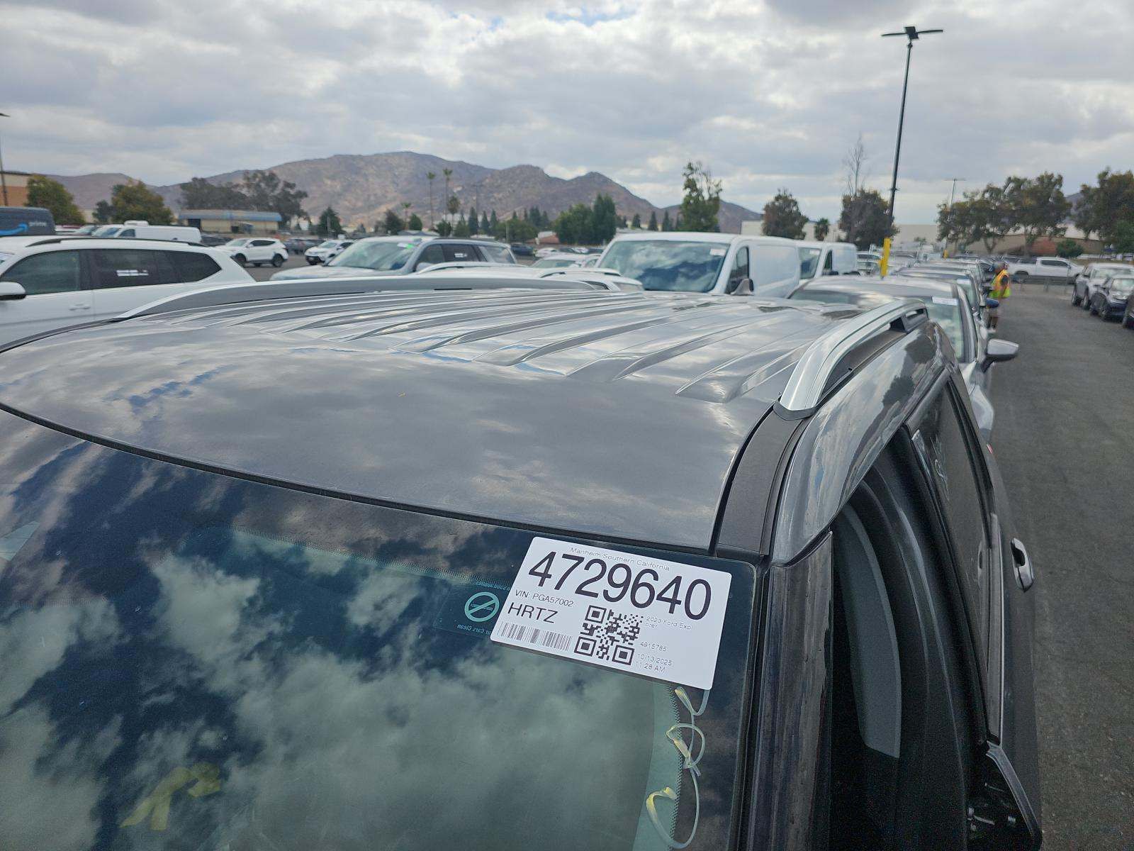 2023 Ford Explorer Limited RWD