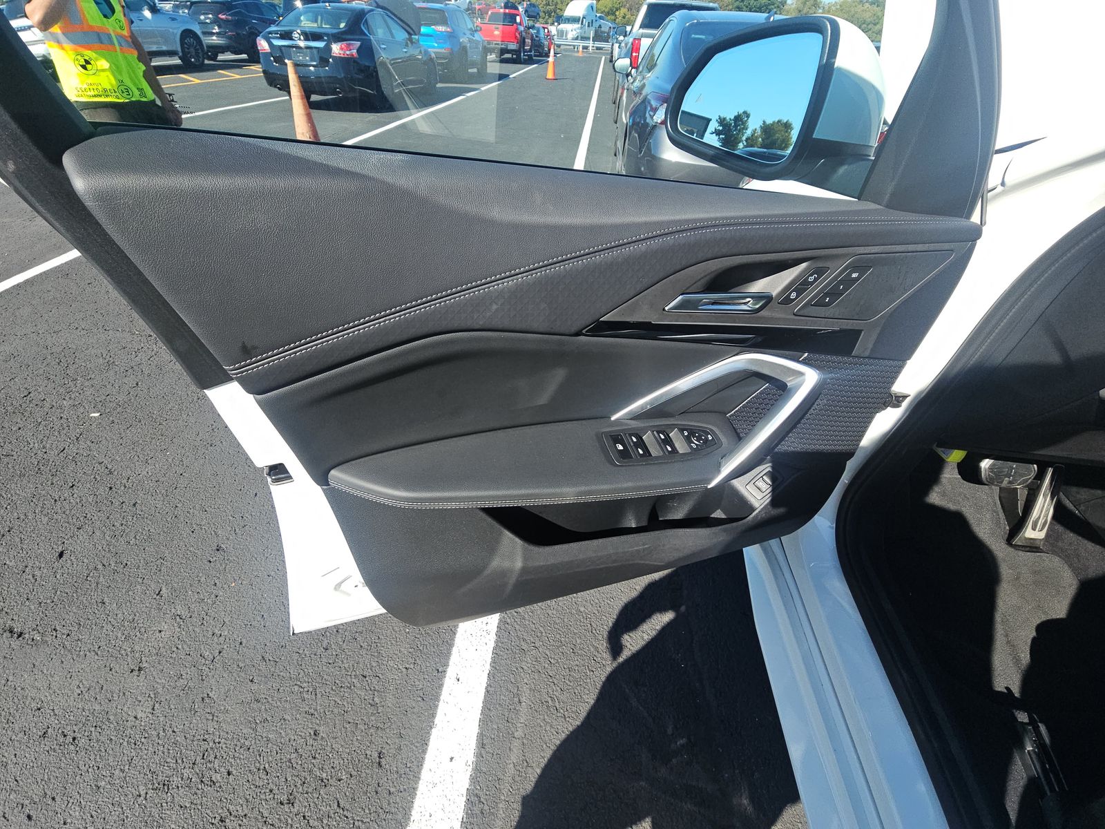 2025 BMW X2 xDrive28i AWD