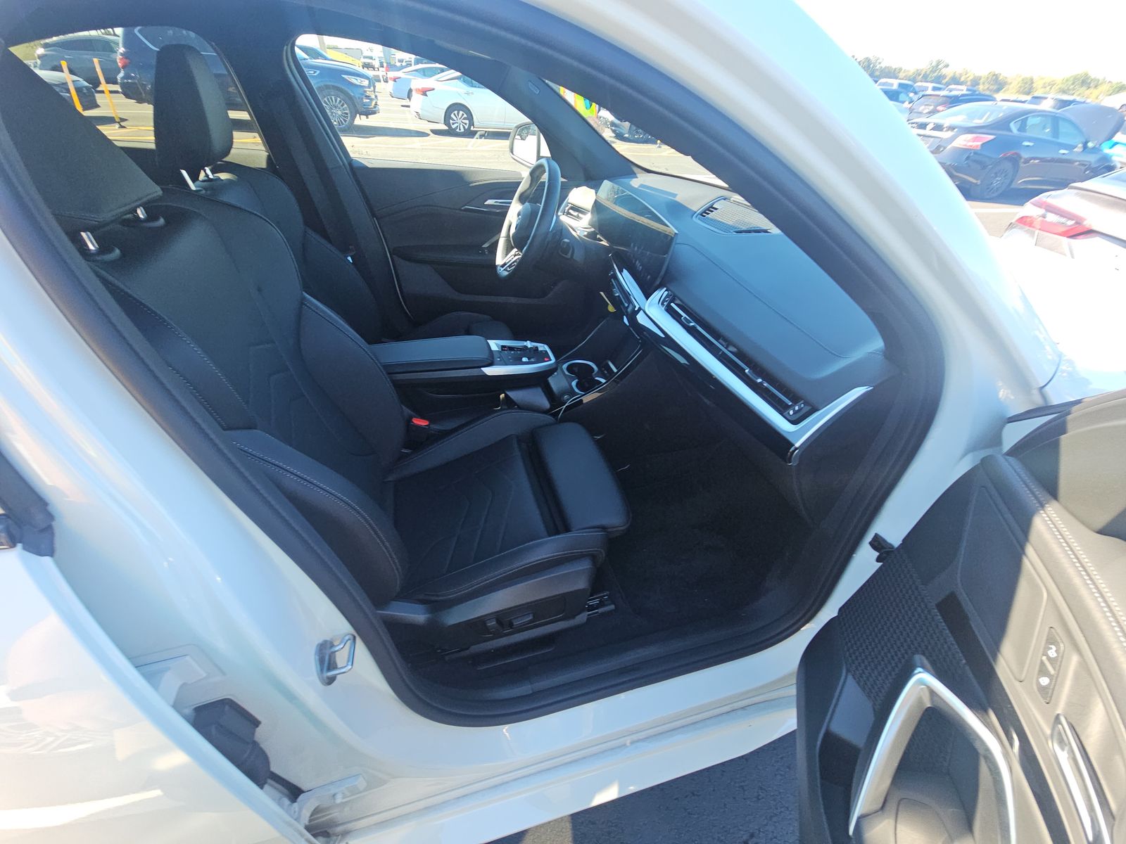 2025 BMW X2 xDrive28i AWD