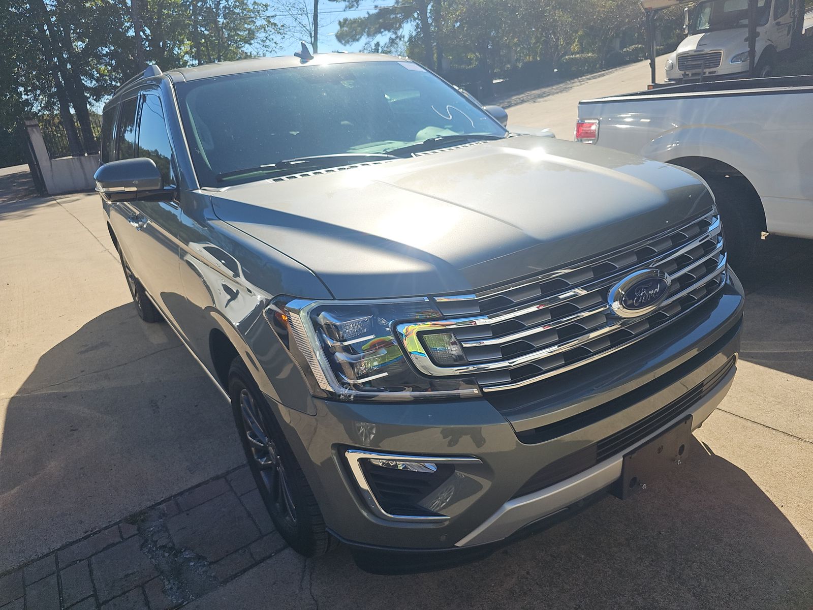 FORD EXPEDITION MAX - 4