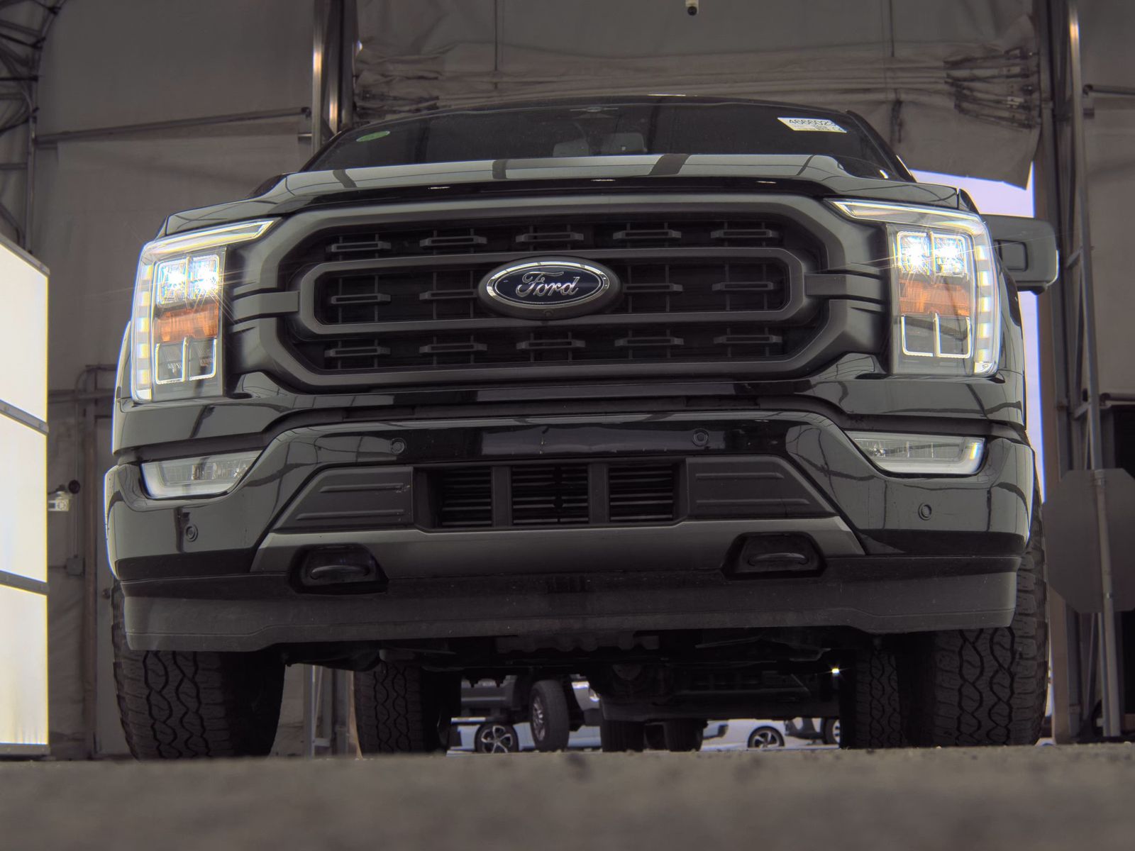 2023 Ford F-150 XLT AWD
