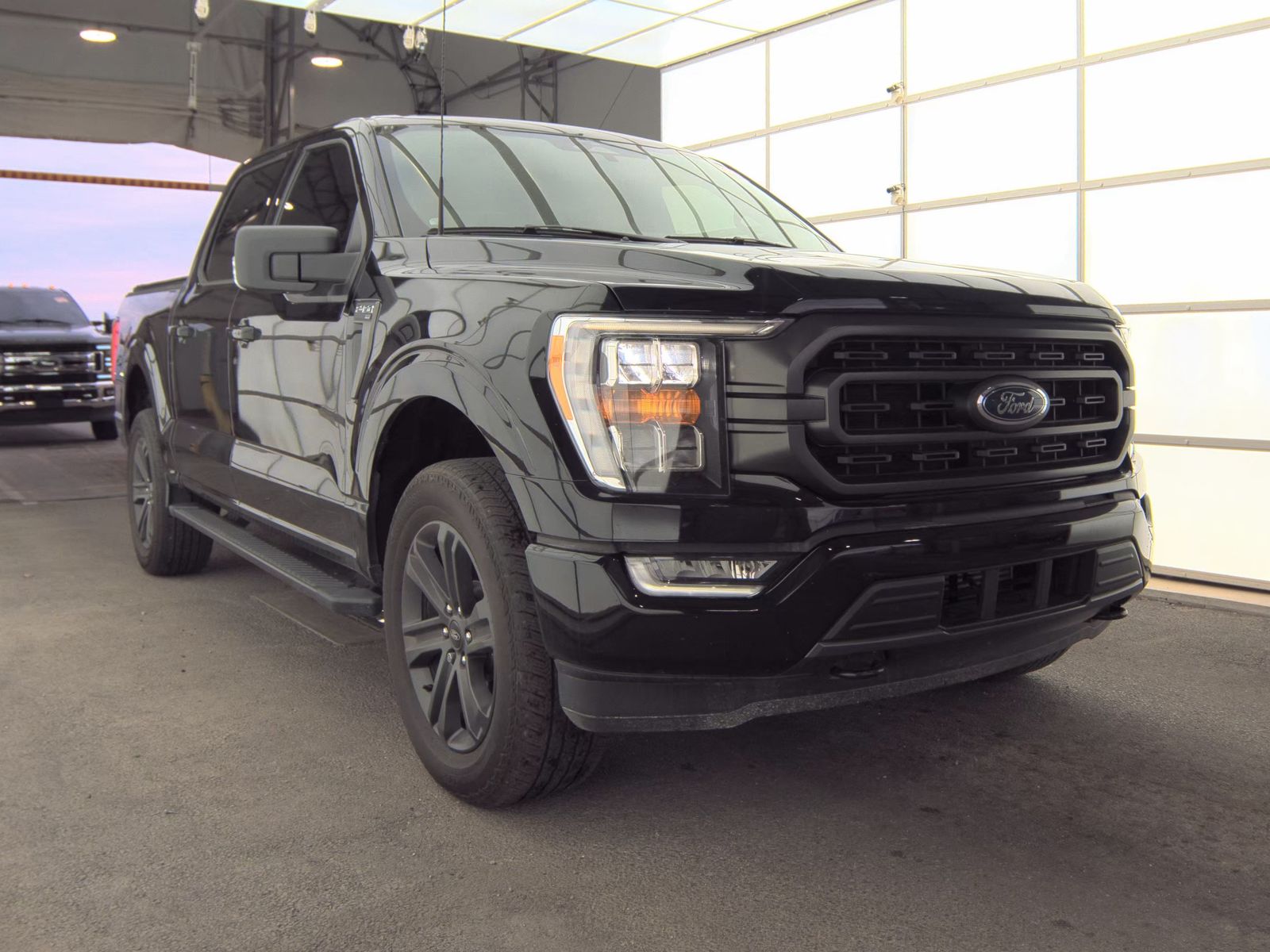 2023 Ford F-150 XLT AWD