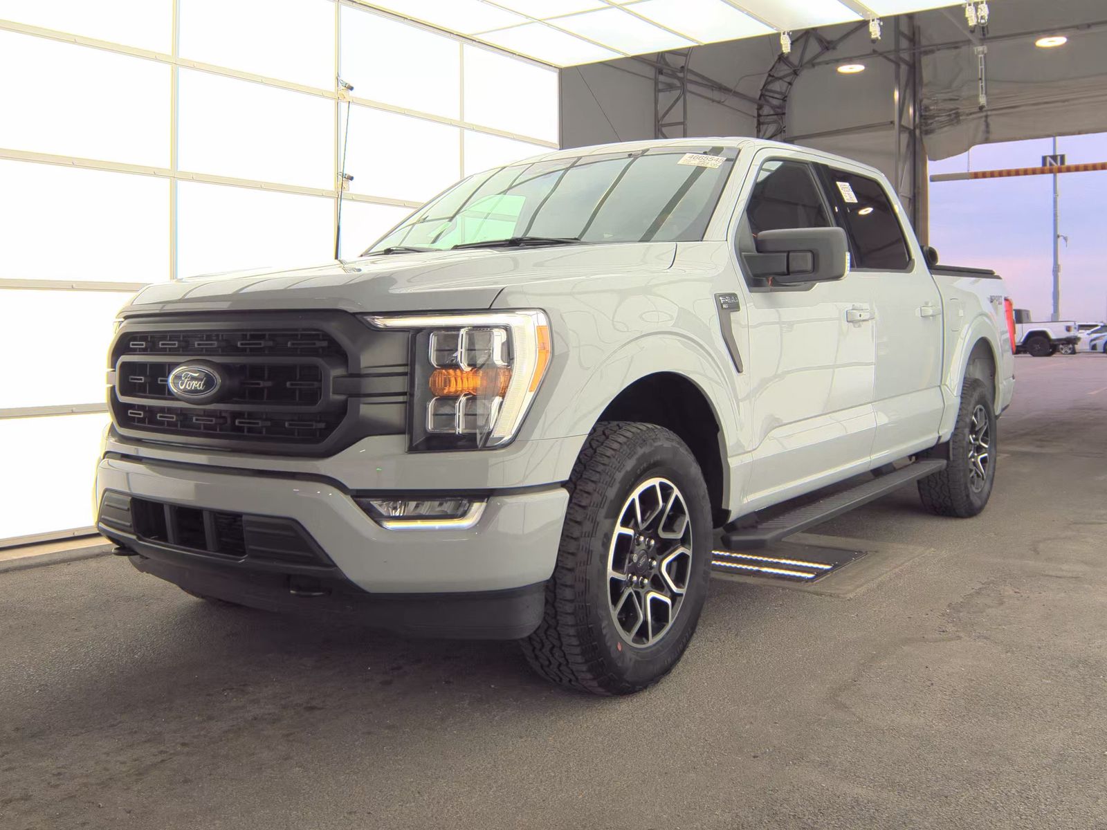 2023 Ford F-150 XLT AWD