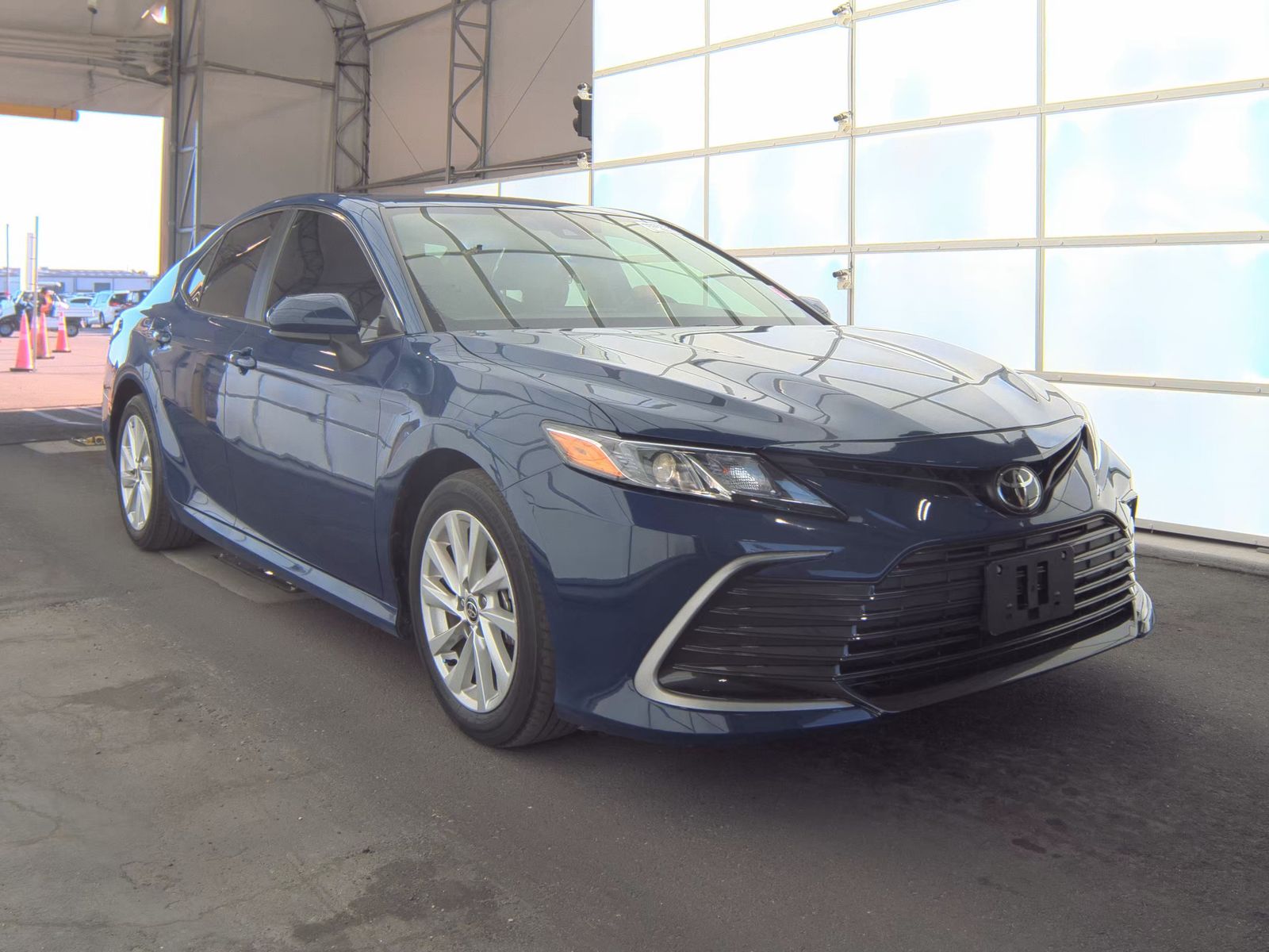 2024 Toyota Camry LE FWD