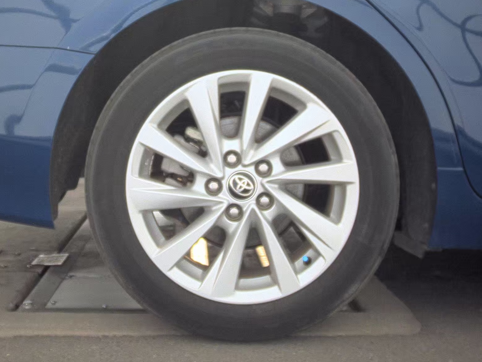 2024 Toyota Camry LE FWD