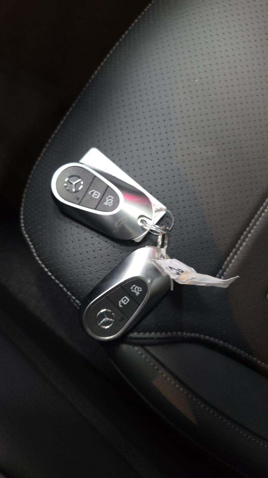 2025 Mercedes-Benz GLC GLC 350e AWD