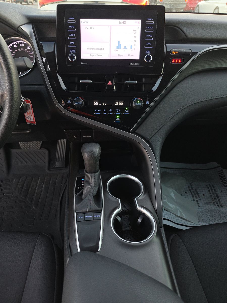 2024 Toyota Camry LE FWD