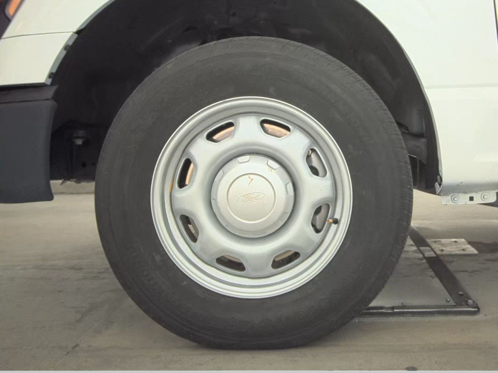 2024 Ford F-150 XL RWD