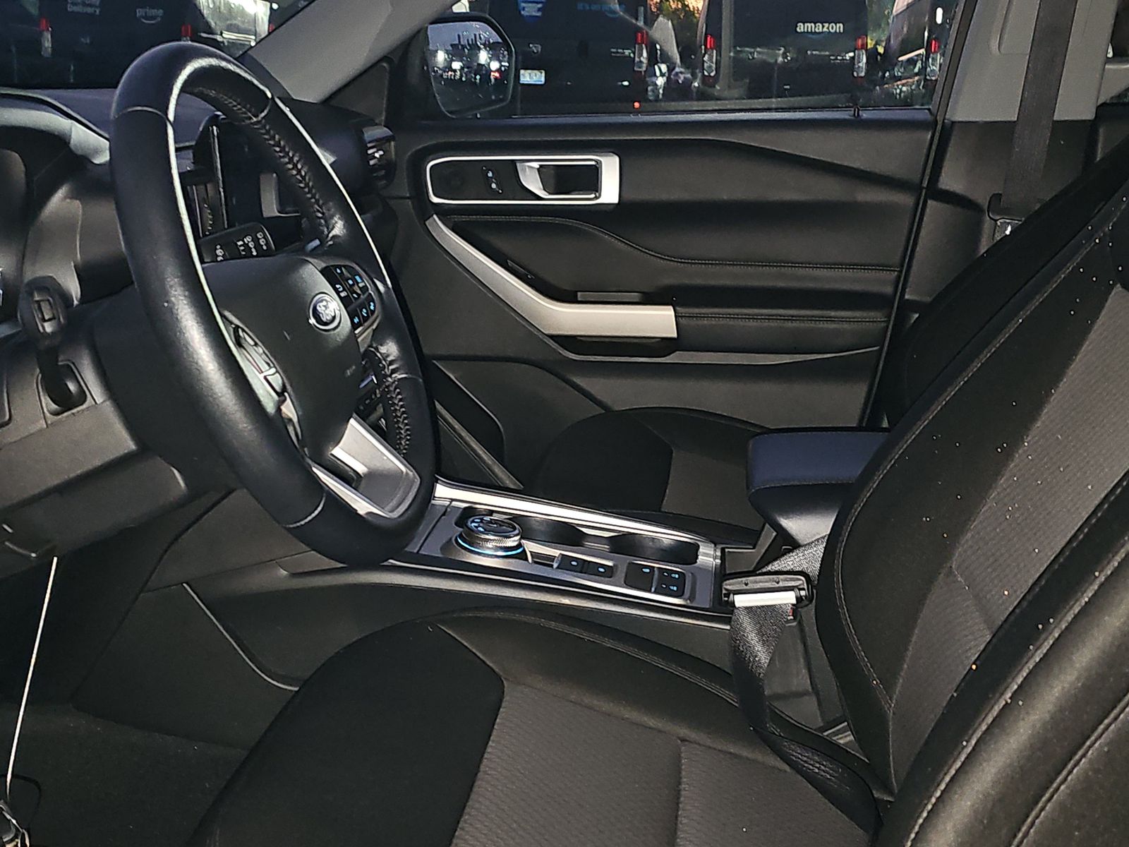 2022 Ford Explorer XLT RWD