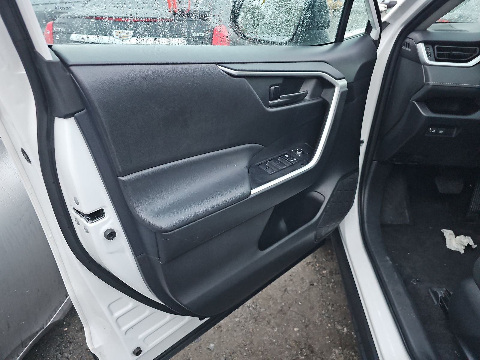 2024 Toyota RAV4 LE AWD