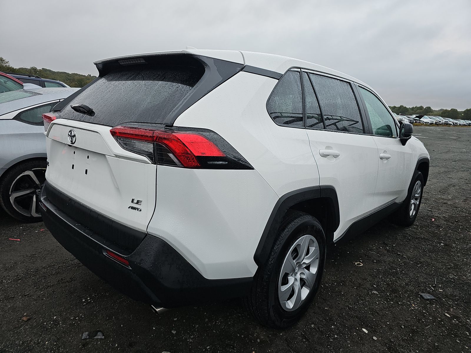 2024 Toyota RAV4 LE AWD